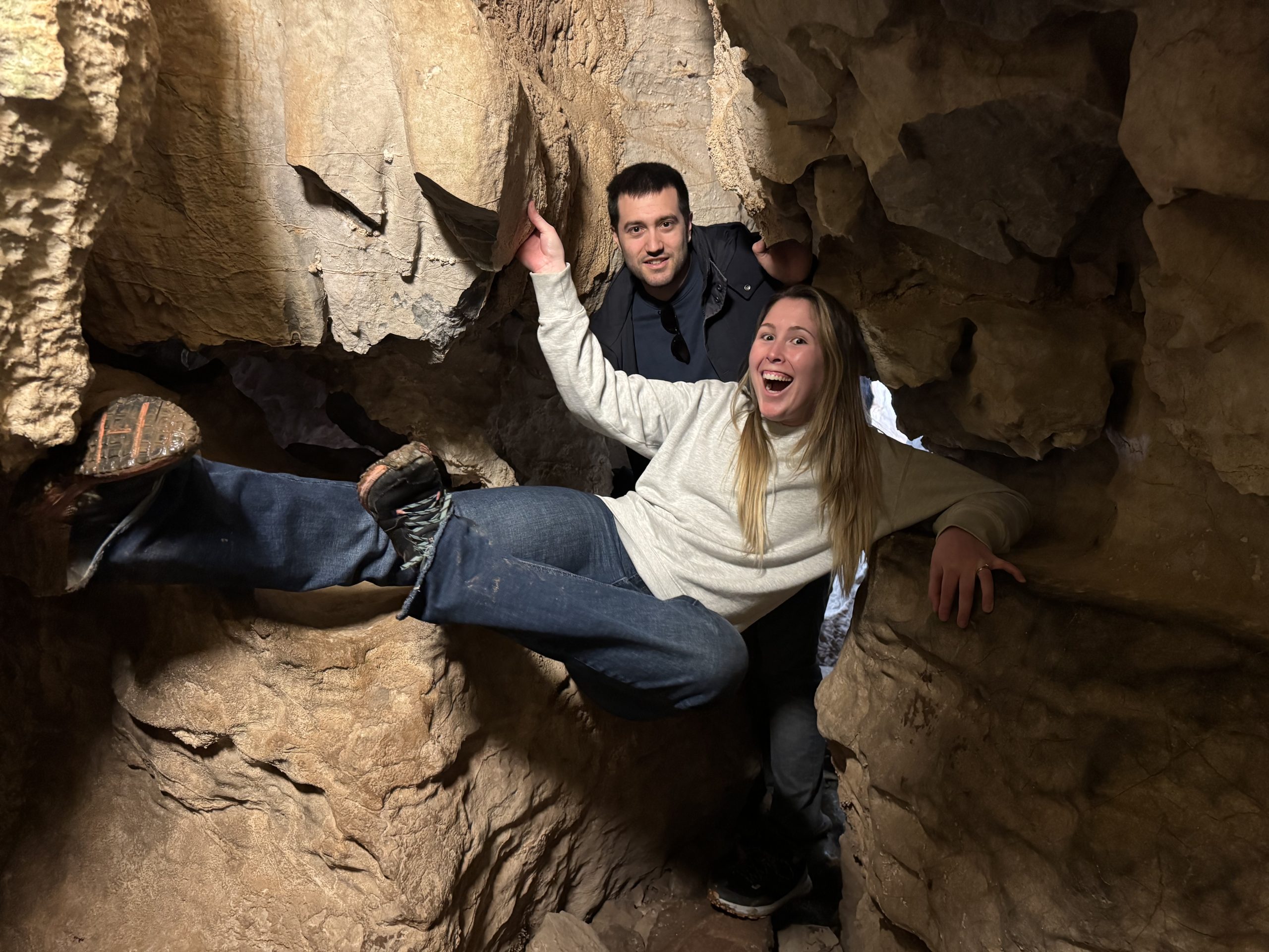 Ruta en camper por las Cuevas de Zugarramurdi y las Grutas de Bétharram – Aventura mágica en Navarra y el País Vasco francés